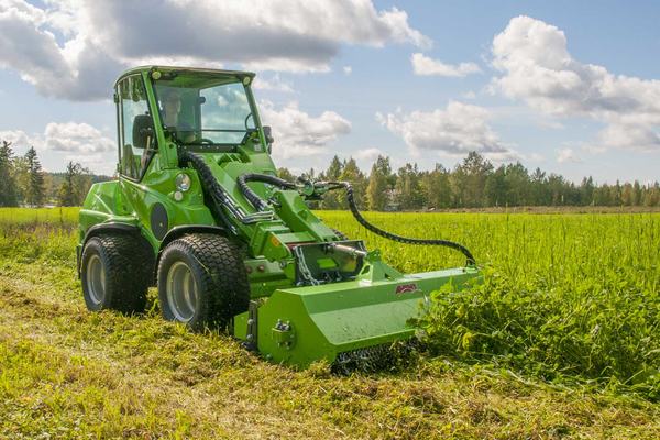 Avant 750 Flail Mower 02